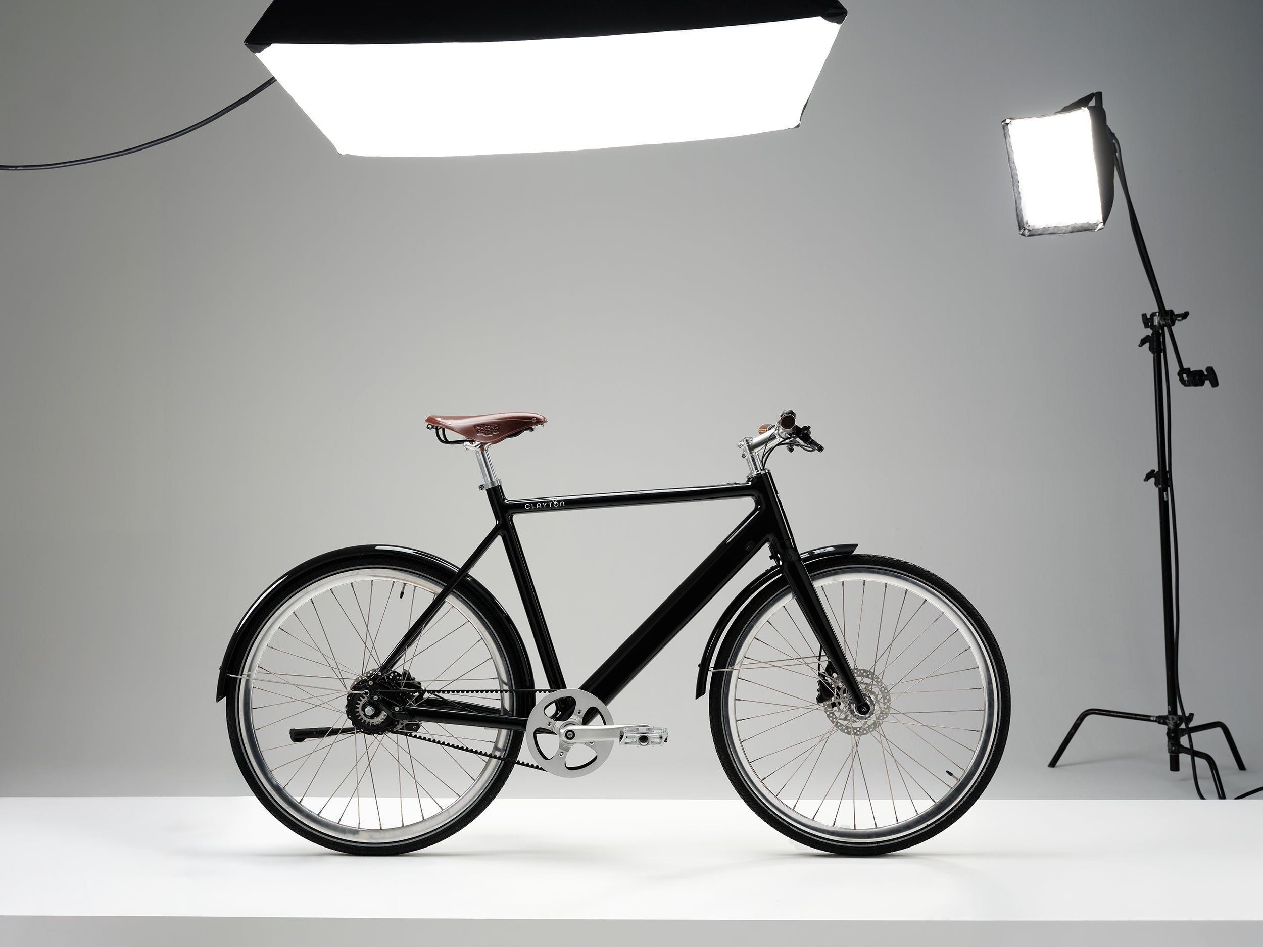 Clayton O2 Ative. Leichtes urban E-Bike mit klassischem, minimalistischem Design